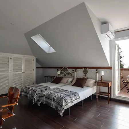 Bed and breakfast Antumalal (adults Only)